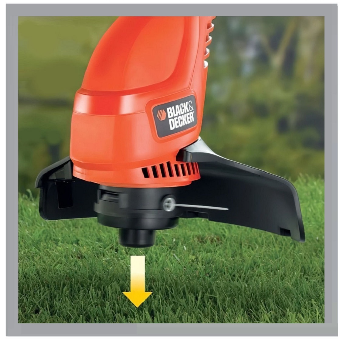 Black and Decker replacement strimmer bump feed line spool on strimmer instructional image