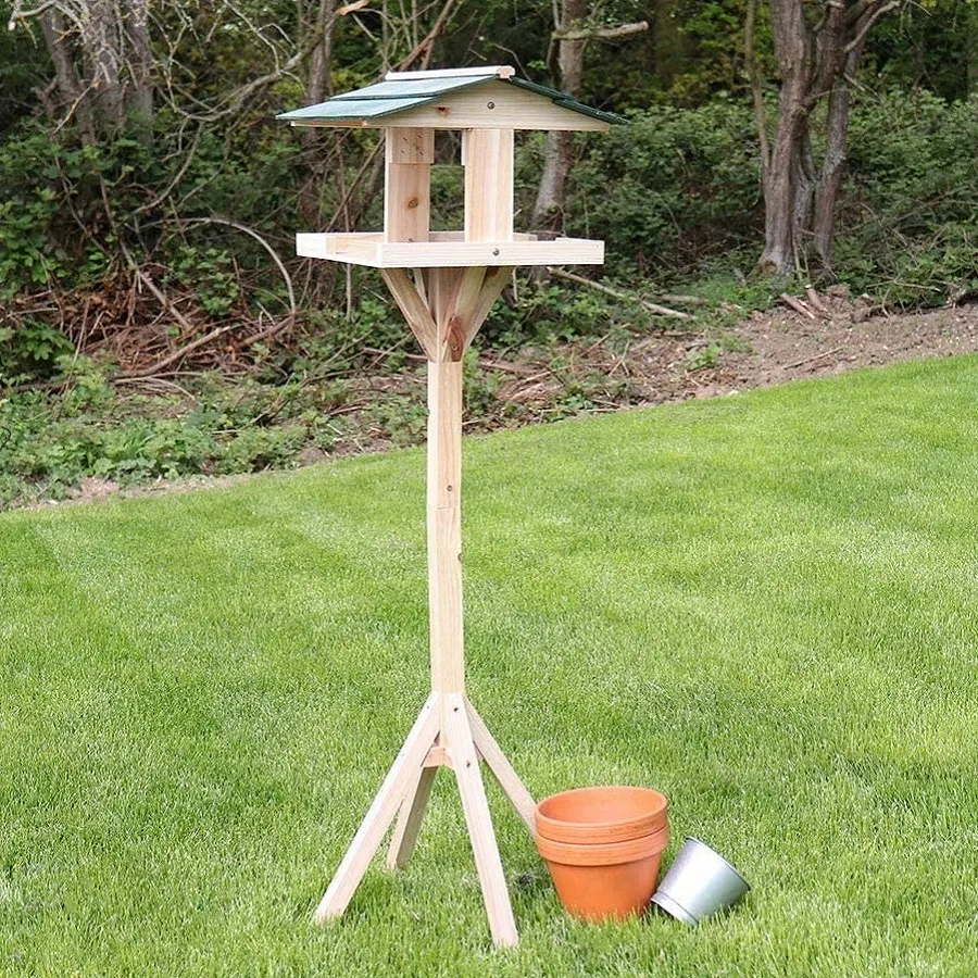 Natures Market Traditional Wooden Garden Bird Table for Outdoor Feeding (BF009)