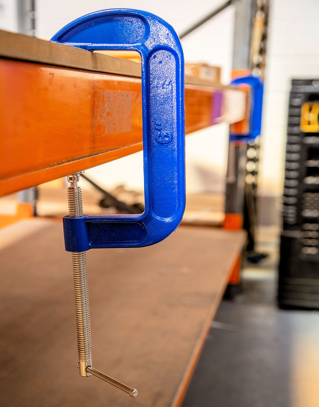 blue-spot-tools-fine-thread-g-clamp-75mm-3-inch-10024-bluespot-6-demo.jpg