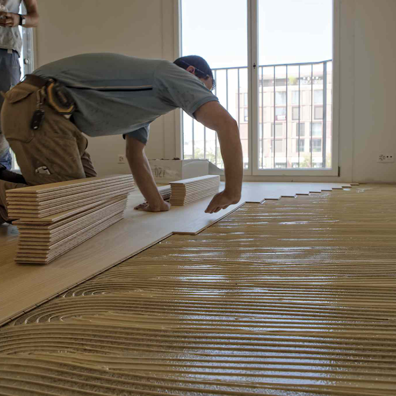 sika-sikabond-54-wood-floor-adhesive-skbd5413-application-4.png